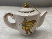 чайничек с эльфом (2025, майолика, 5x6.5, арт. 79ПТ02200-1113) - 700 ₽