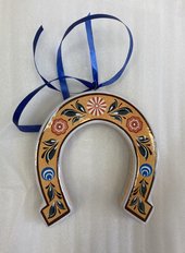 подкова с подарочной коробкой (2025, майолика, 10x10, арт. 79ПТ13134) - 1 500 ₽