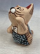Кот с поднятой лапой, 9х7,5х6 (год не указан, материал не указан, , арт. 12п003) - 680 ₽
