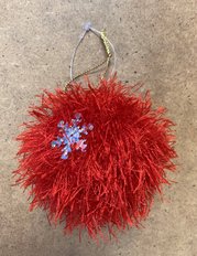 елочное украшение вязаный шарик красный лохматый (2020, пряжа, 7x7, арт. 40п15) - 300 ₽